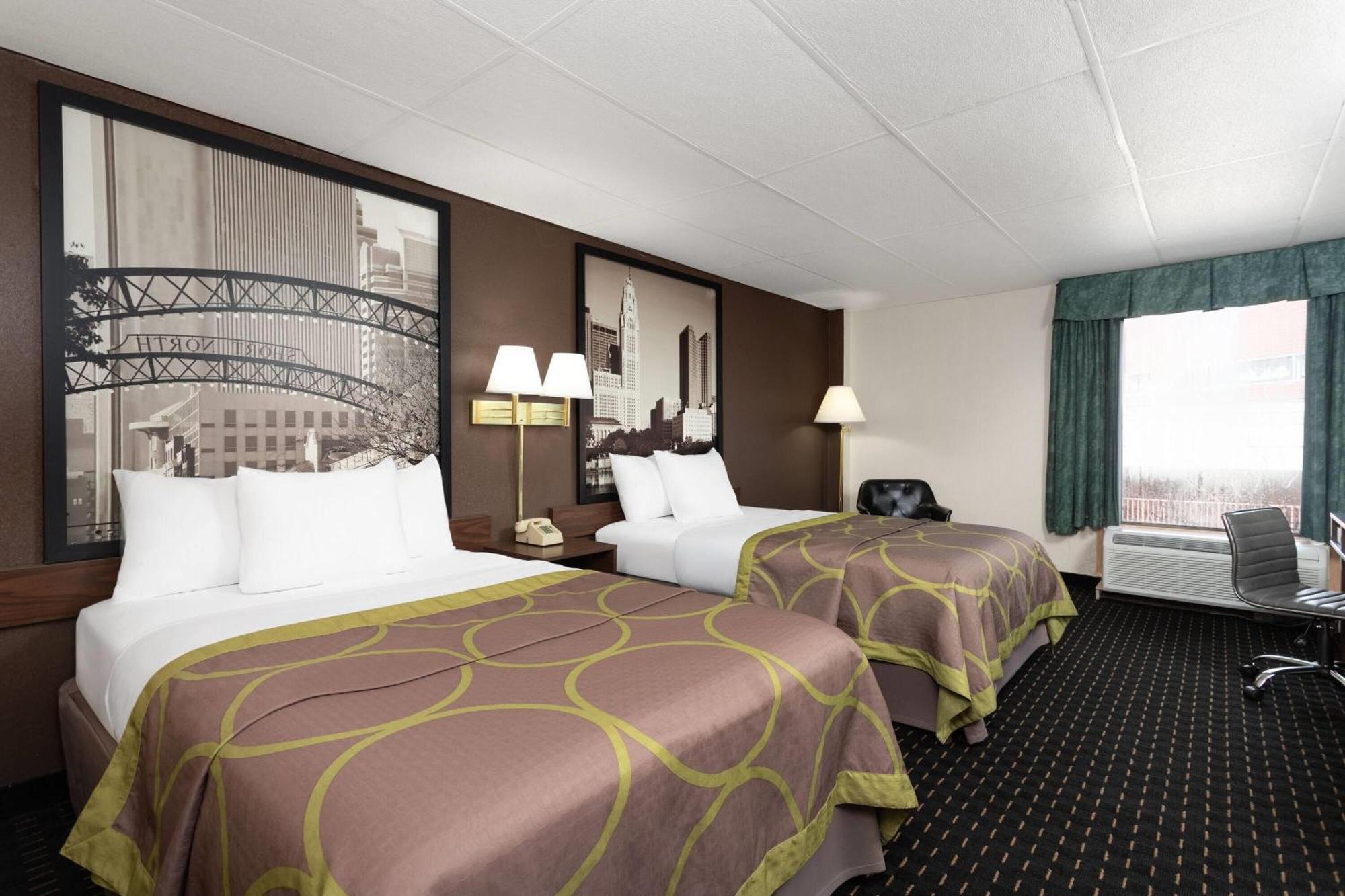 Super 8 By Wyndham Columbus Hotell Eksteriør bilde