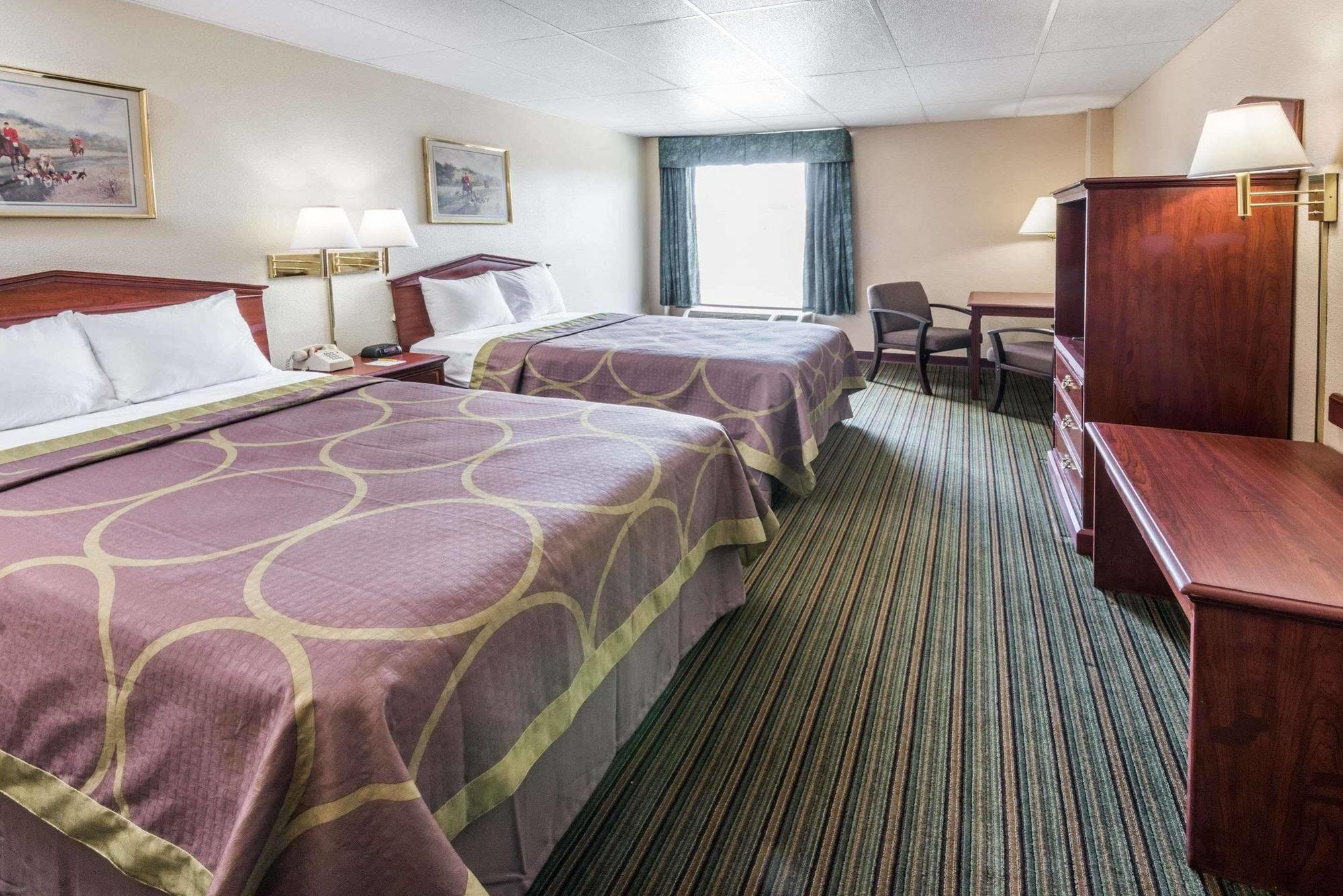 Super 8 By Wyndham Columbus Hotell Eksteriør bilde